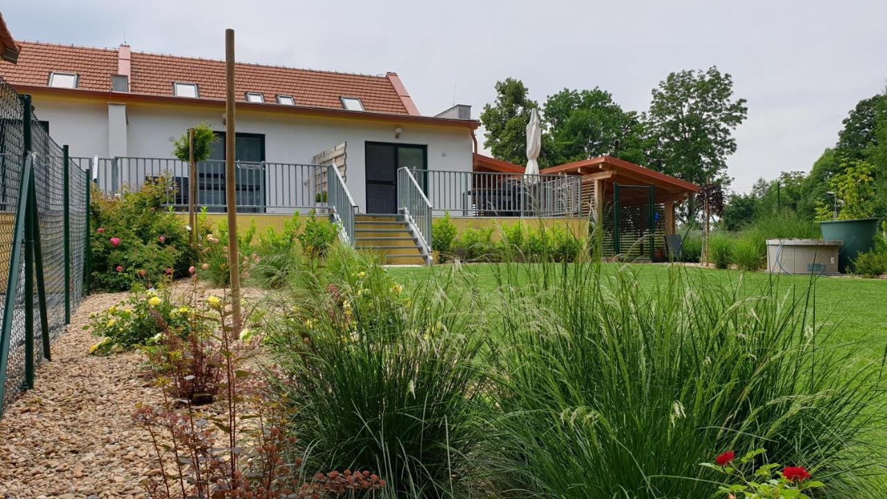 Apartmany U Zamecku Hlohovec Buitenkant foto