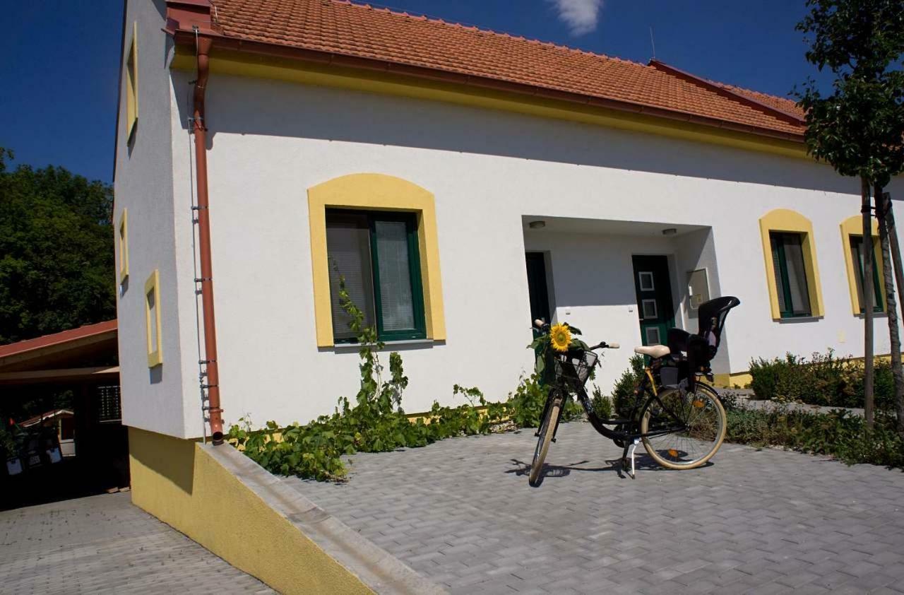 Apartmany U Zamecku Hlohovec Buitenkant foto